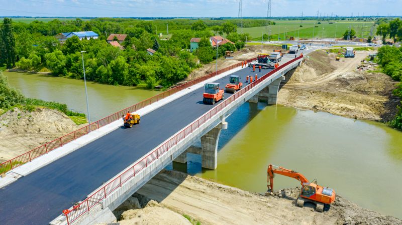 Bridge Paving